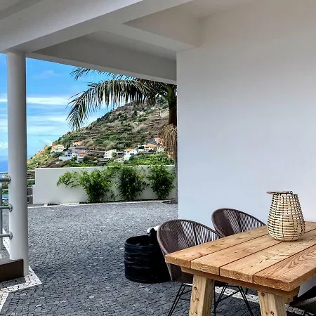 Calheta Boutique