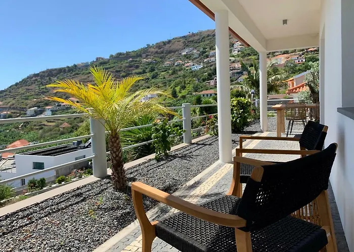 Vakantiehuis Calheta Boutique *